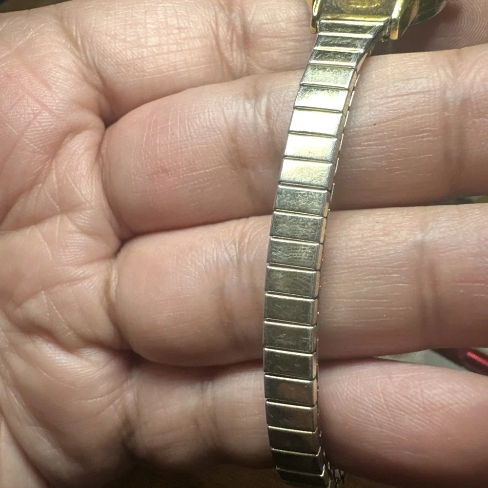 Works Vtg Wyler Incaflex Watch Women 21mm Gold Swiss Stretch Band Manual Wind 7